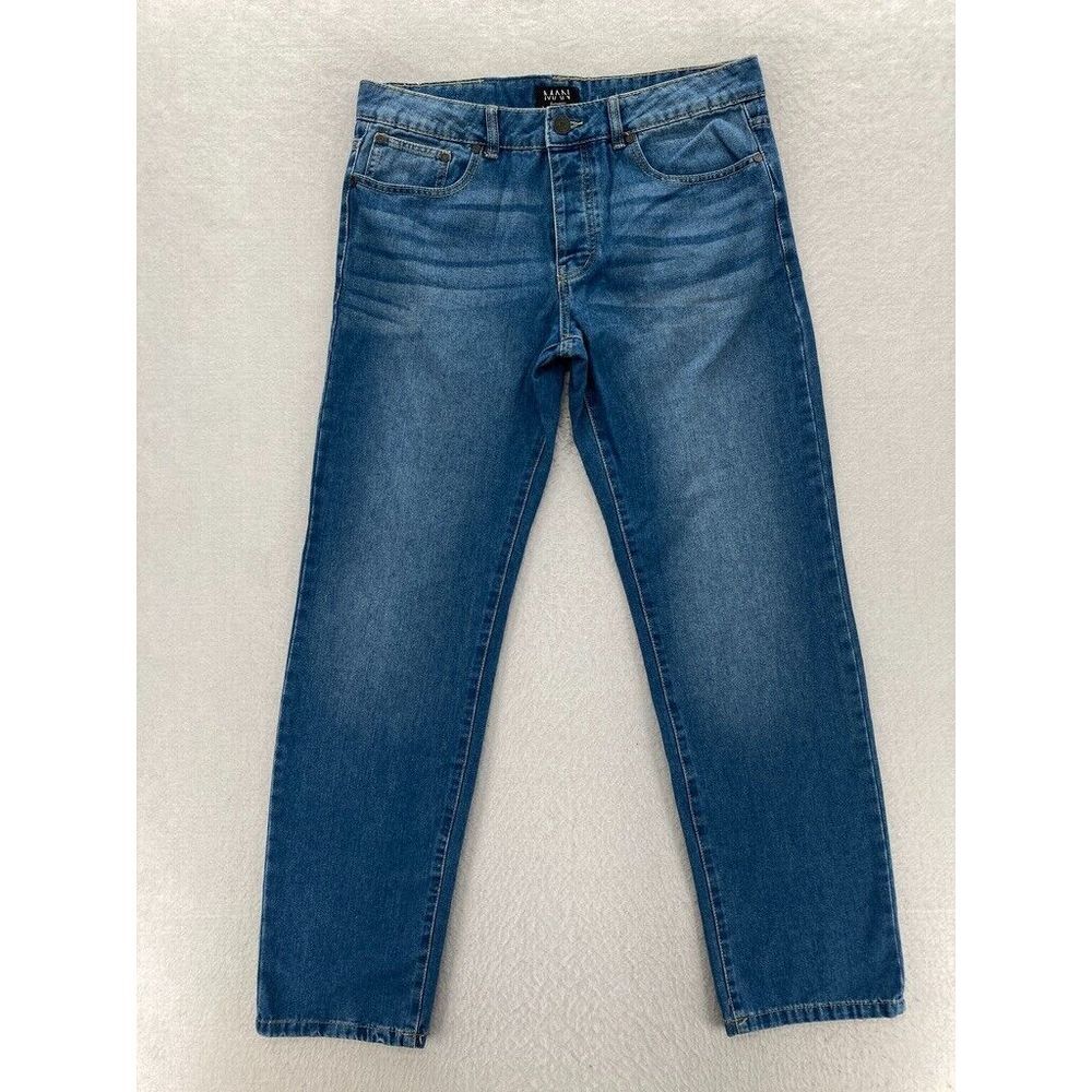 BooHoo Man Jeans Mens 32x32 Relaxed Fit Medium Wash Blue Denim Button Fly NWT